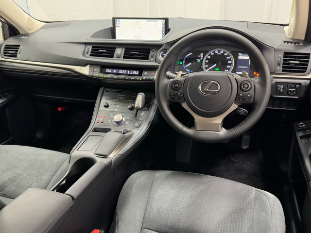 レクサス CT200h バージョンC