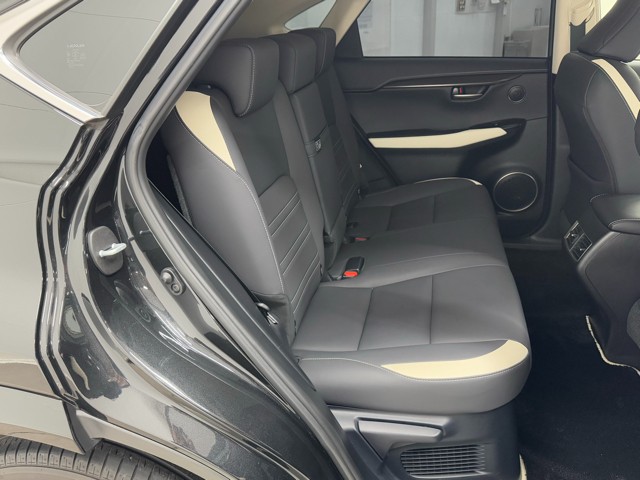 レクサス NX300h BlackSequence