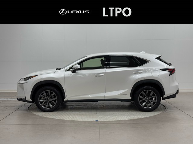 レクサス NX300h VER-L