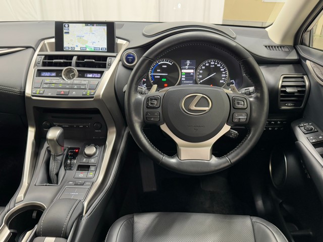 レクサス NX300h VER-L