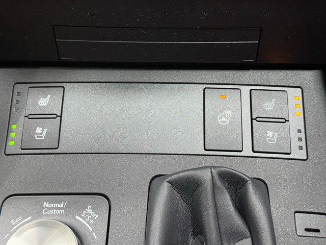 レクサス IS300h VER-L