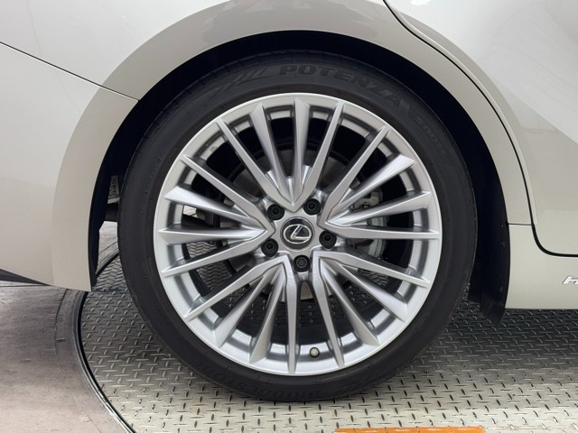 レクサス IS300h VER-L