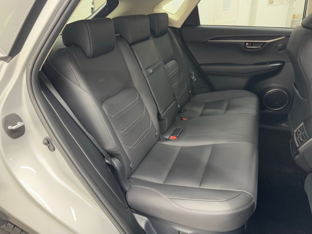 レクサス NX300h VER-L