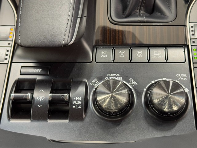 レクサス LX570