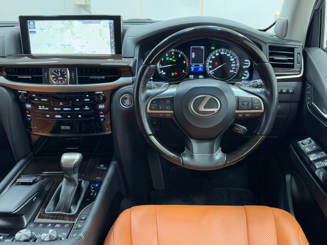 レクサス LX570