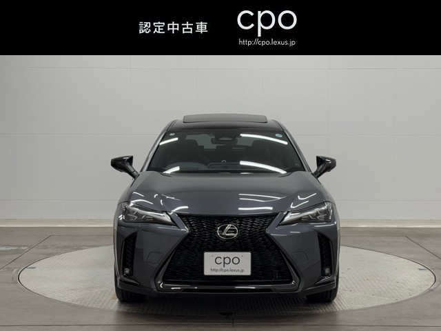 レクサス UX300h Fスポーツ エモーショナ