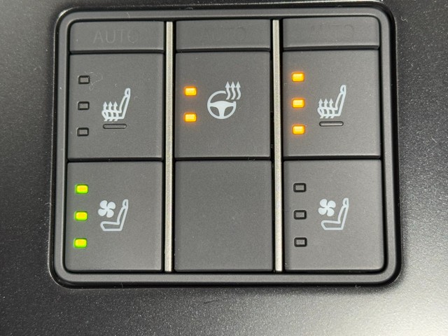 レクサス UX250h バージョンL