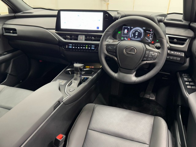 レクサス UX250h バージョンL