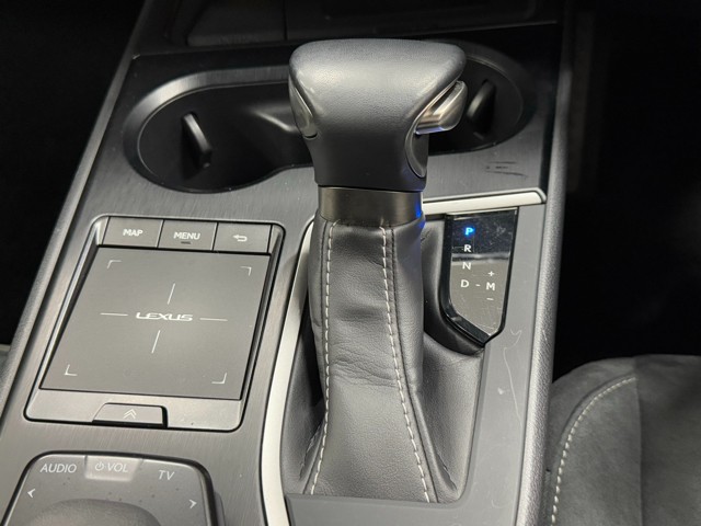 レクサス UX200 ブルーエディション