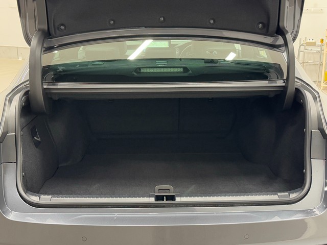 レクサス IS300h VERSIONL