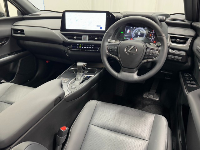 レクサス UX250h バージョンL