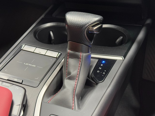 レクサス UX250h F SPORT