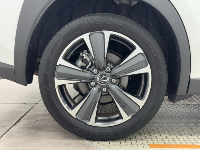 レクサス UX300h Ver-L
