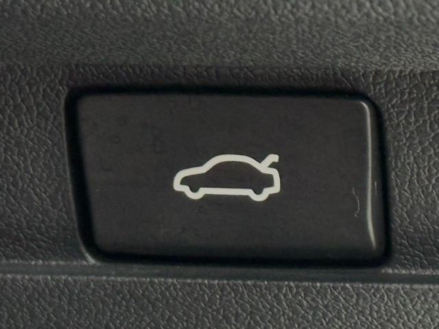 レクサス LS500 Fスポーツ