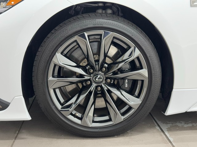 レクサス LS500 Fスポーツ