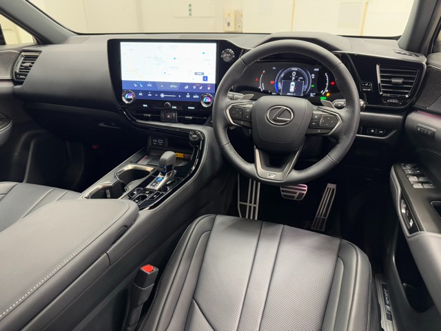 レクサス NX350h Fスポーツ