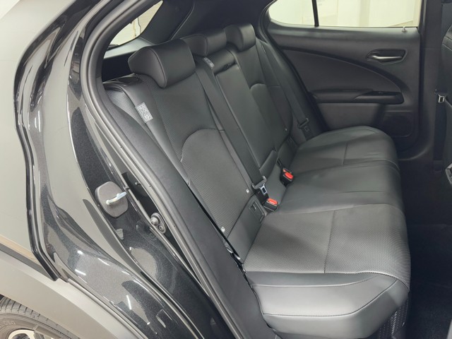 レクサス UX250h バージョンL
