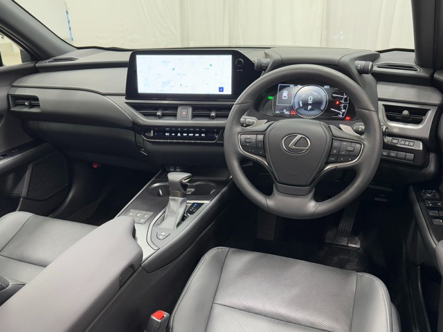 レクサス UX250h バージョンL