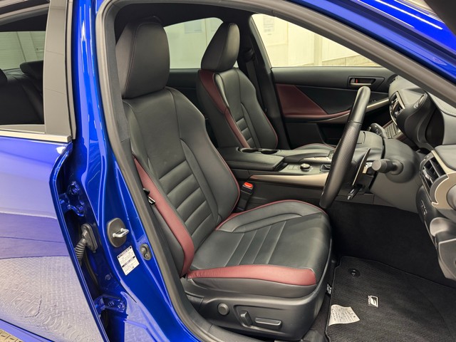 レクサス IS350 F SPORT