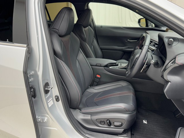 レクサス UX250h Fスポーツ