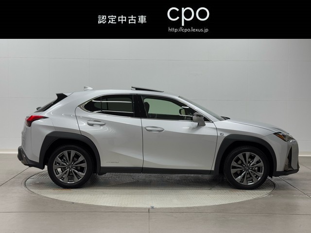 レクサス UX250h Fスポーツ