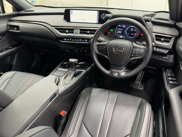 レクサス UX250h Fスポーツ