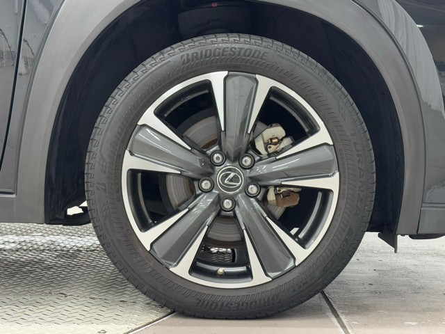 レクサス UX250h VER L