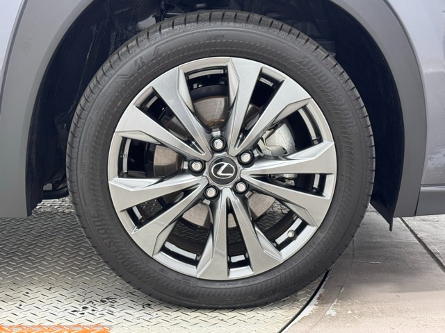 レクサス UX250h F SPORT