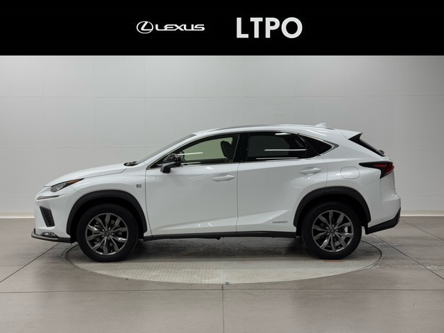 レクサス NX300h Fスポーツ