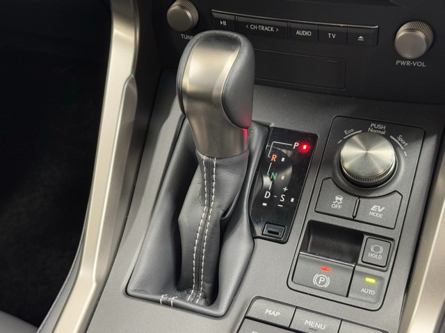 レクサス NX300h I-PKG