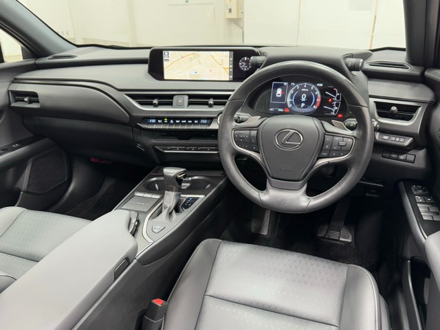 レクサス UX200 バージョンC