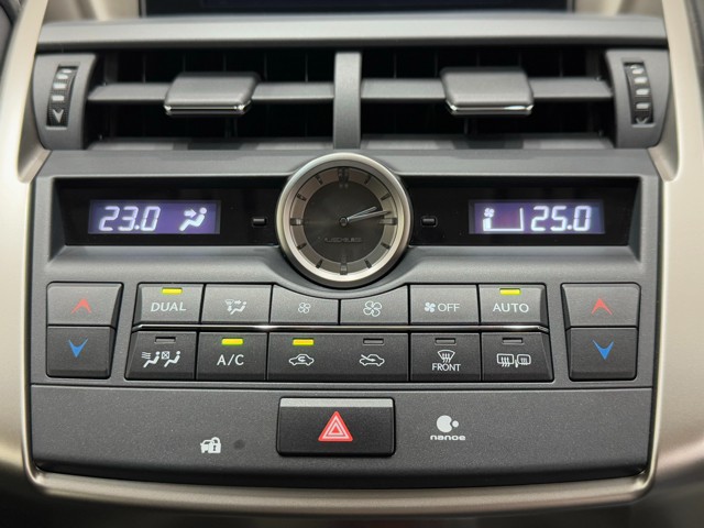 レクサス NX300h