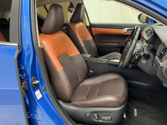 レクサス CT200h バージョンL