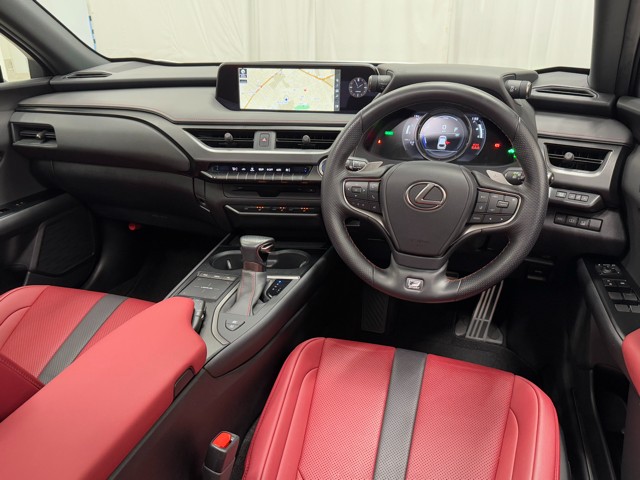 レクサス UX250h F SPORT