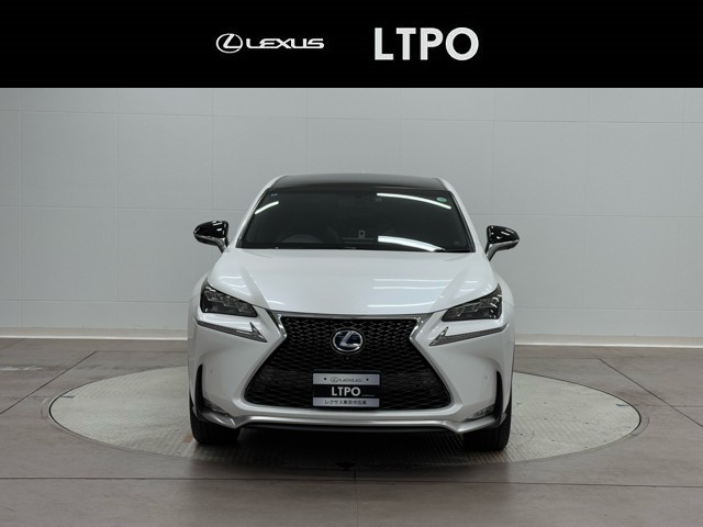 レクサス NX300h Fスポーツ