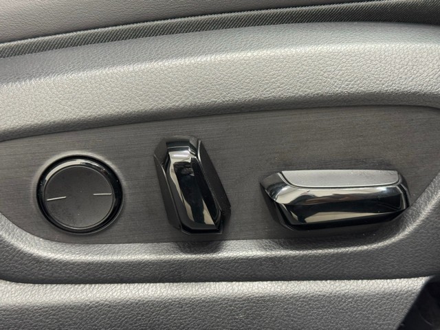 レクサス UX200 バージョンC