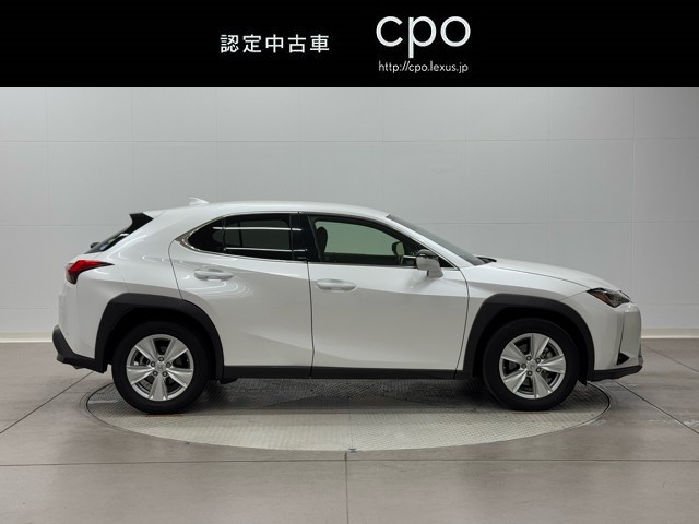 レクサス UX200 バージョンC