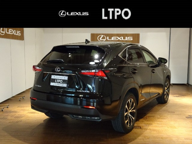 レクサス NX300h F SPORT