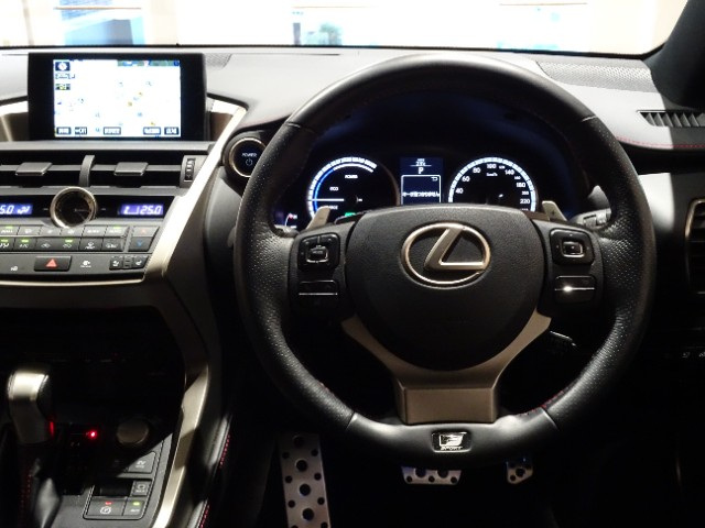 レクサス NX300h F SPORT