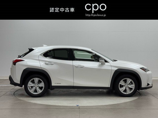 レクサス UX250h バージョンC