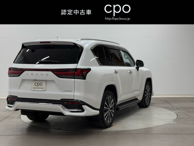 レクサス LX600
