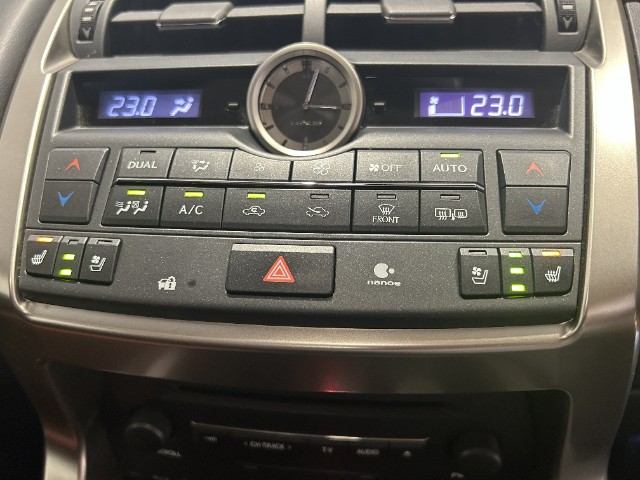 レクサス NX300h バージョンL