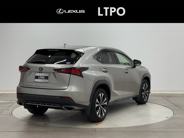 レクサス NX300 F SPORT