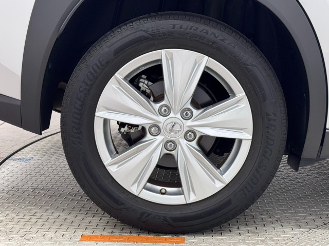 レクサス UX250h バージョンC