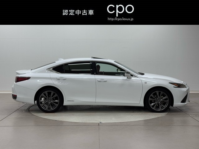 レクサス ES300h Fスポーツ