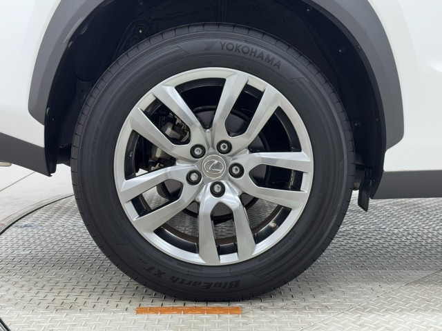 レクサス NX200t VER-L
