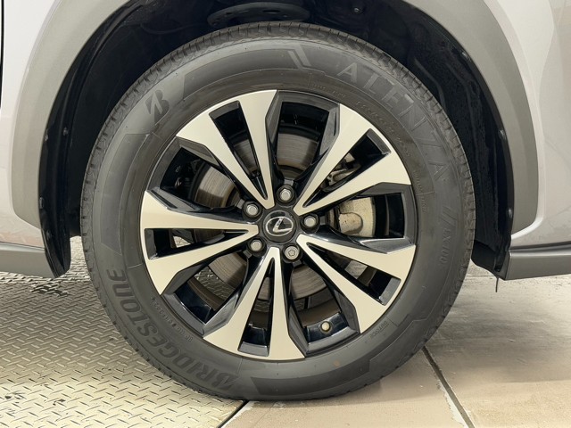 レクサス NX300 F SPORT