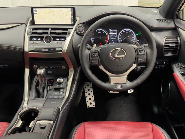 レクサス NX300 F SPORT
