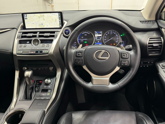 レクサス NX300h VER-L