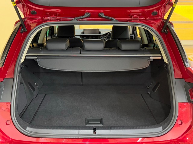 レクサス CT200h VER-L